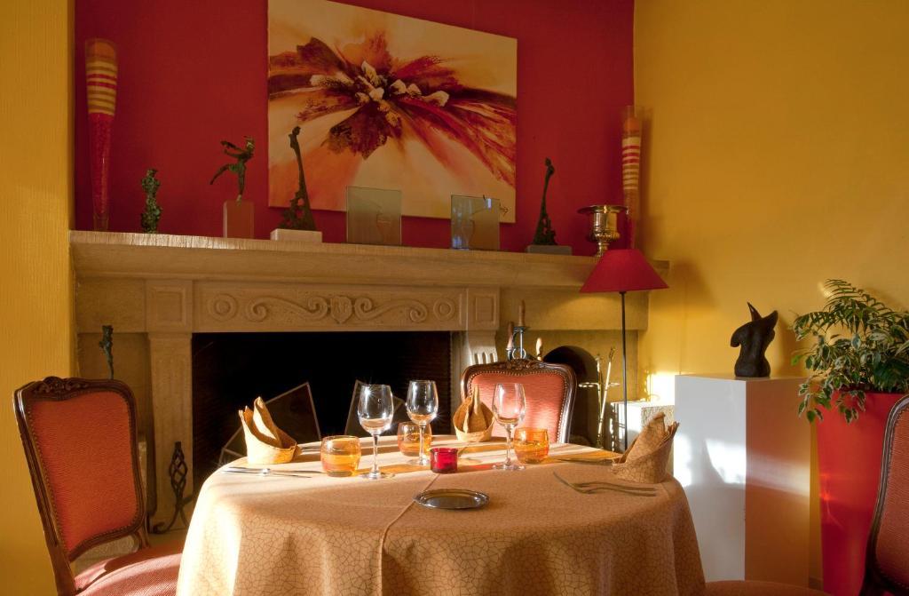 Hotel Restaurant Logis La Palette Wettolsheim Ngoại thất bức ảnh